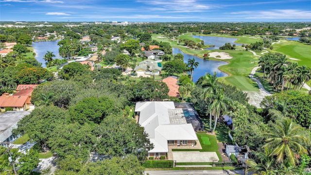 560 W Tropical Way, Plantation, FL 33317
