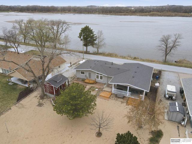 2028 Platteview Drive, Cedar Creek, NE 68016