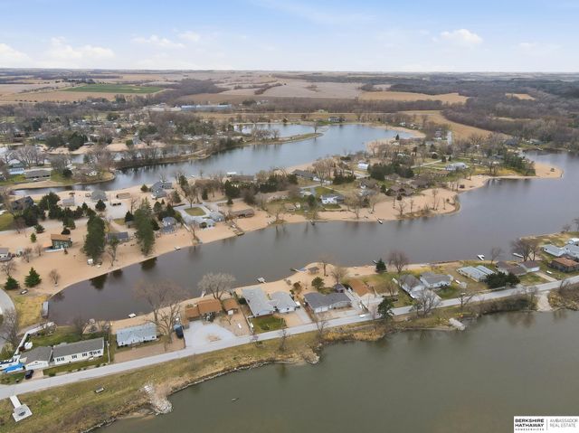 2028 Platteview Drive, Cedar Creek, NE 68016