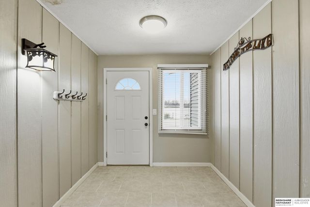 2028 Platteview Drive, Cedar Creek, NE 68016