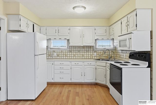 2028 Platteview Drive, Cedar Creek, NE 68016