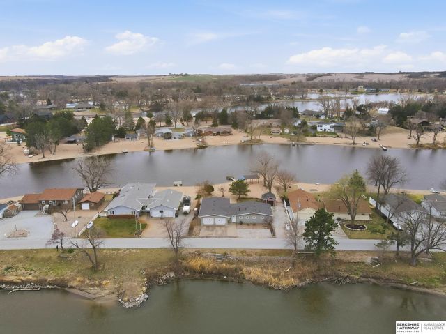 2028 Platteview Drive, Cedar Creek, NE 68016