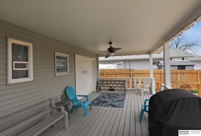 2028 Platteview Drive, Cedar Creek, NE 68016