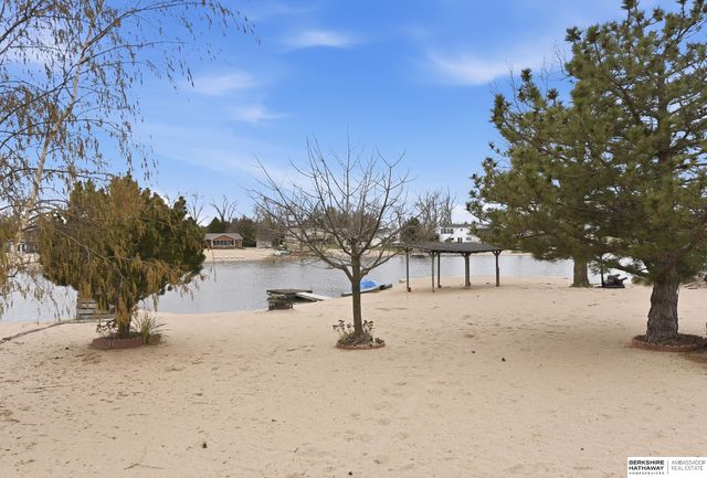 2028 Platteview Drive, Cedar Creek, NE 68016