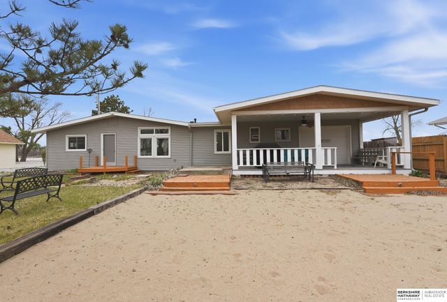 2028 Platteview Drive, Cedar Creek, NE 68016