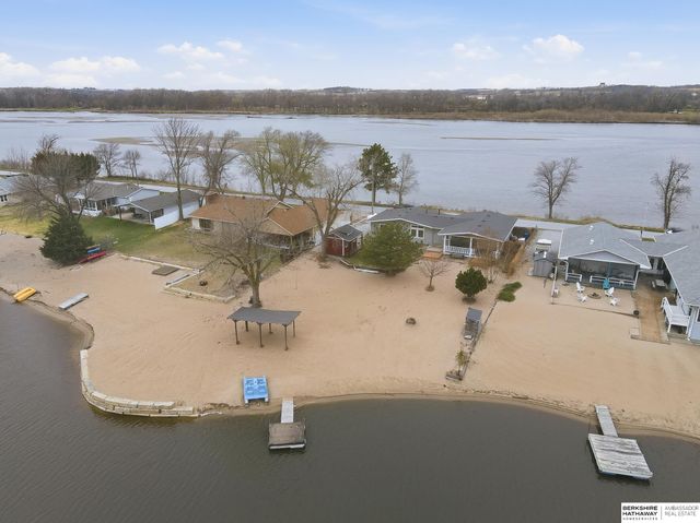 2028 Platteview Drive, Cedar Creek, NE 68016