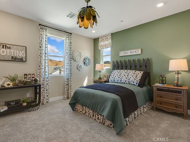 28921 Saddle Circle, Castaic, CA 91384