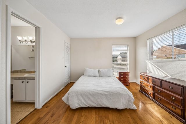 2515 Bering Drive 1, Houston, TX 77057