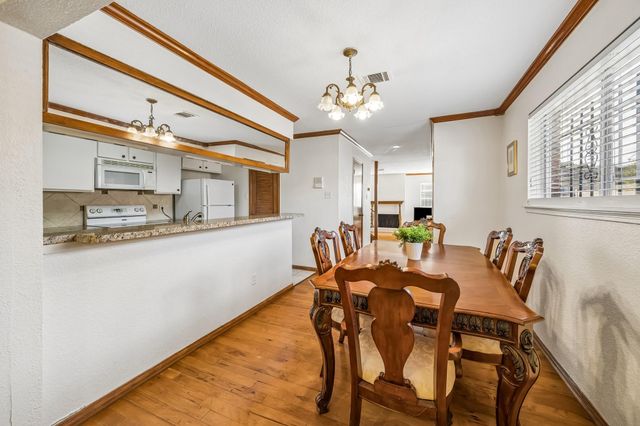 2515 Bering Drive 1, Houston, TX 77057