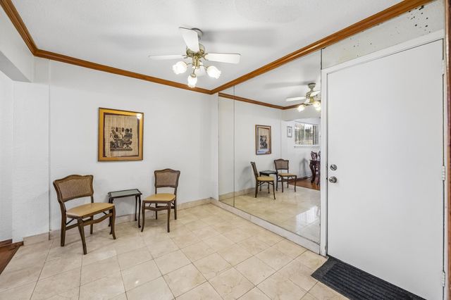 2515 Bering Drive 1, Houston, TX 77057