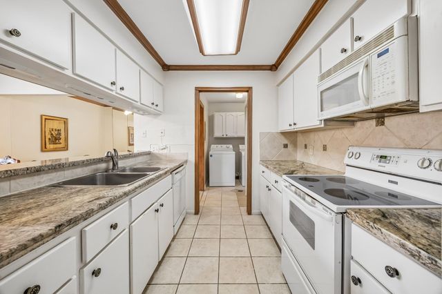 2515 Bering Drive 1, Houston, TX 77057