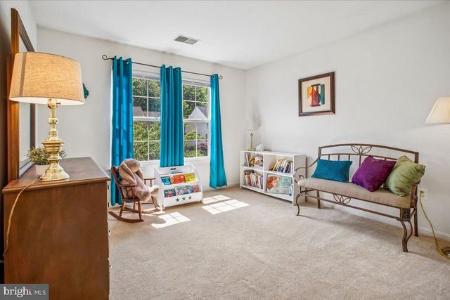 6006 FINCASTLE DR, Manassas, VA 20112