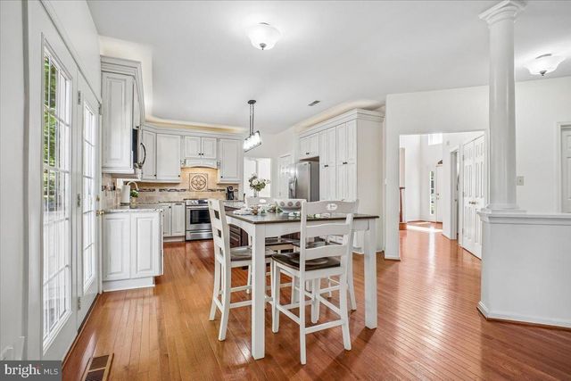 6006 FINCASTLE DR, Manassas, VA 20112