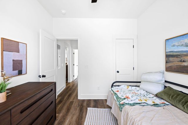 1417 E 50th Street, Chattanooga, TN 37407