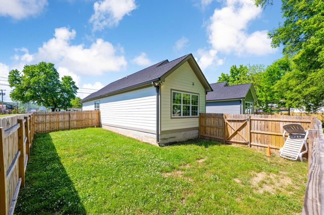 1417 E 50th Street, Chattanooga, TN 37407