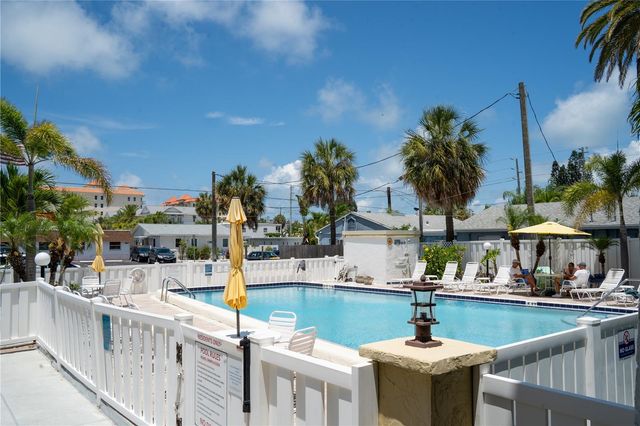 661 POINSETTIA AVENUE 108, Clearwater Beach, FL 33767