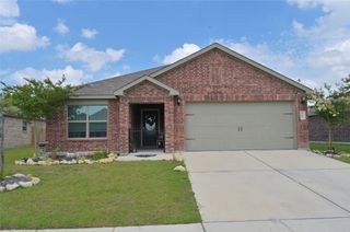 165 Cattlemans Creek Road W, Newark, TX 76071