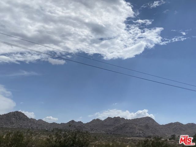 6700 California Avenue, Joshua Tree, CA 92252