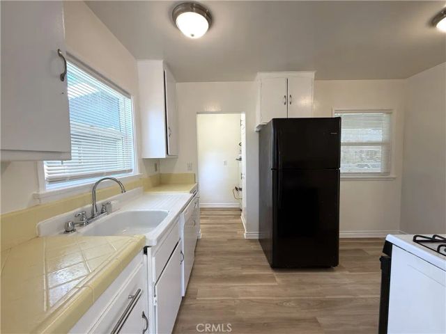 2862 Knoxville, Long Beach, CA 90815