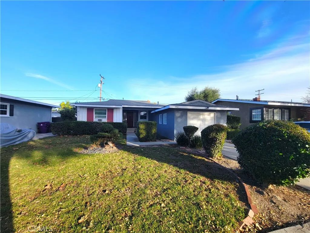 2862 Knoxville, Long Beach, CA 90815