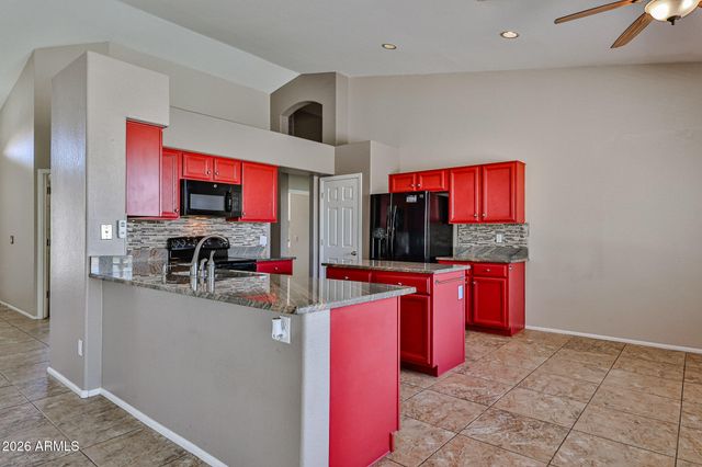 11518 W PALM BROOK Drive, Avondale, AZ 85392