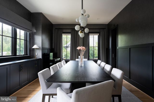 4283 38TH ST N, Arlington, VA 22207