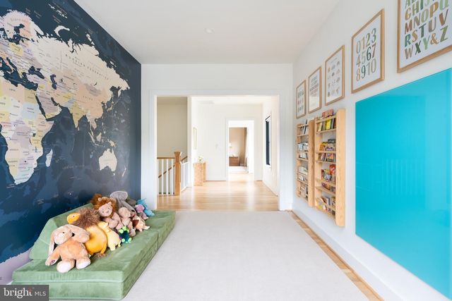 4283 38TH ST N, Arlington, VA 22207