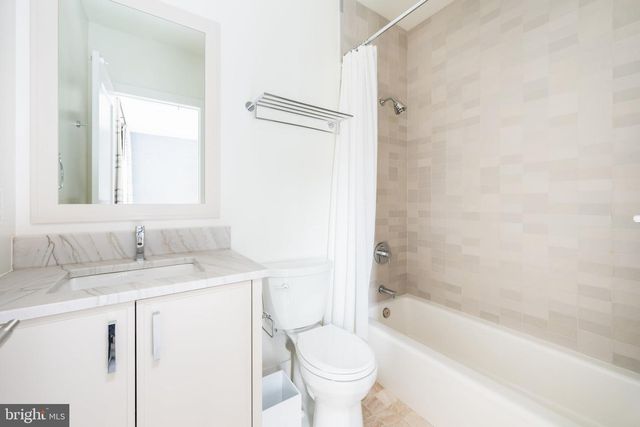 4283 38TH ST N, Arlington, VA 22207