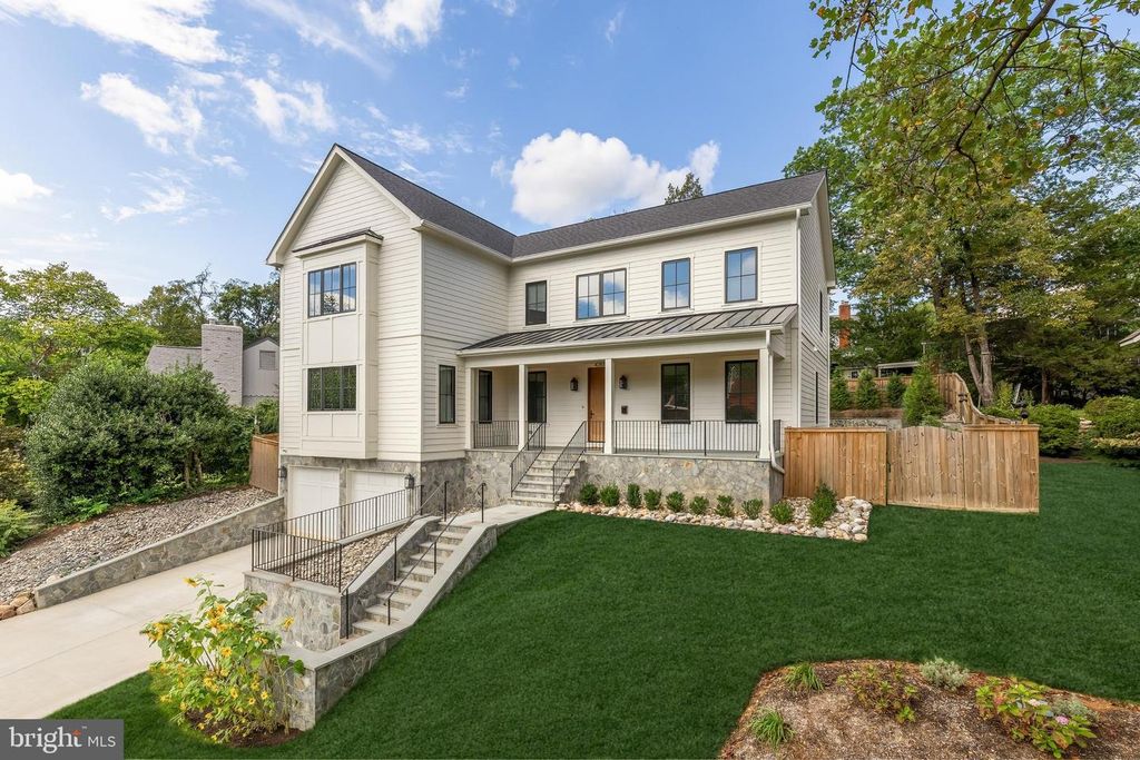 4283 38TH ST N, Arlington, VA 22207