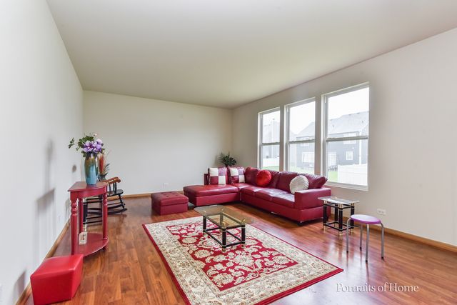 8408 Coop Avenue, Joliet, IL 60431