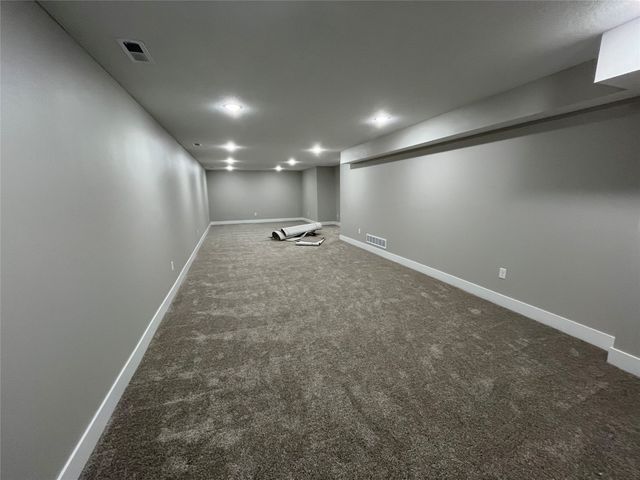 303 SE 2nd Street, Ogden, IA 50212