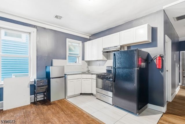 53 Stockman Pl, Irvington Twp., NJ 07111