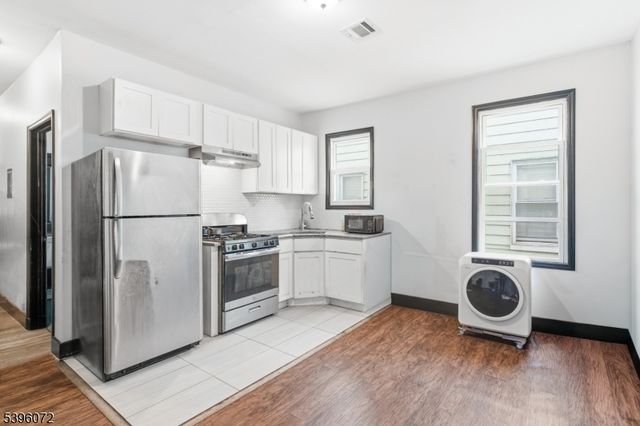 53 Stockman Pl, Irvington Twp., NJ 07111