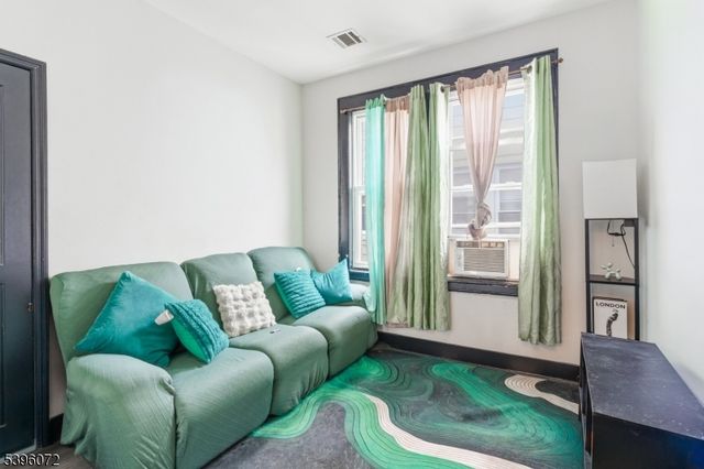 53 Stockman Pl, Irvington Twp., NJ 07111