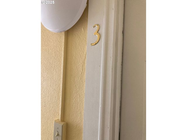 3424 Se 10TH Ave, Portland, OR 97202