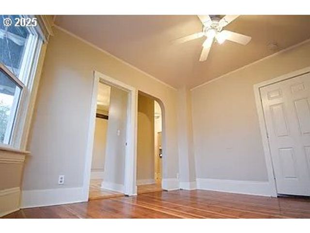 3424 Se 10TH Ave, Portland, OR 97202