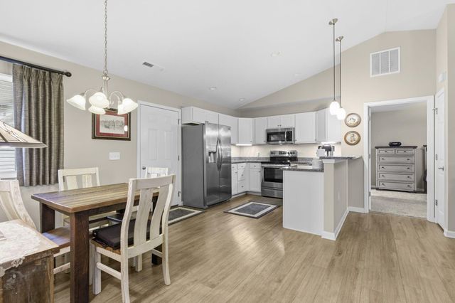 8392 Taylor Chase Drive, Reynoldsburg, OH 43068