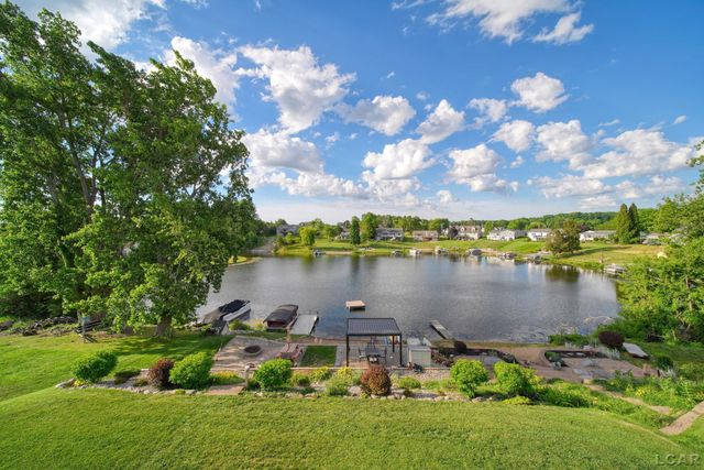 14381 Killybegs Lane, Cement City, MI 49233
