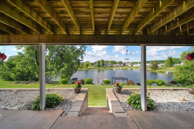 14381 Killybegs Lane, Cement City, MI 49233