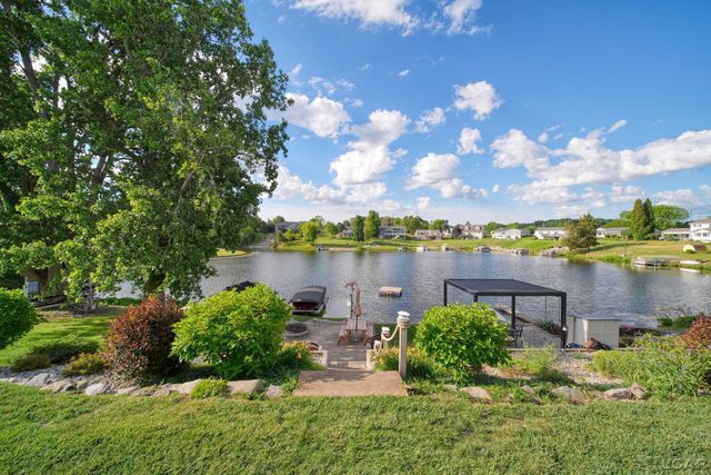 14381 Killybegs Lane, Cement City, MI 49233