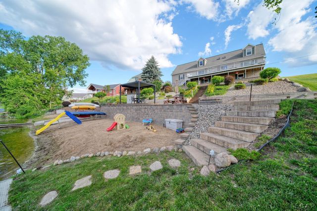 14381 Killybegs Lane, Cement City, MI 49233