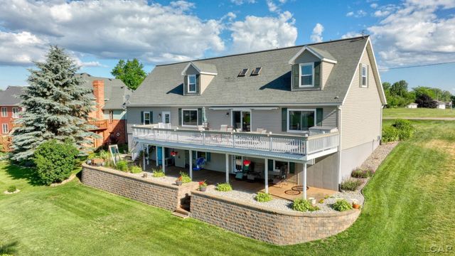 14381 Killybegs Lane, Cement City, MI 49233