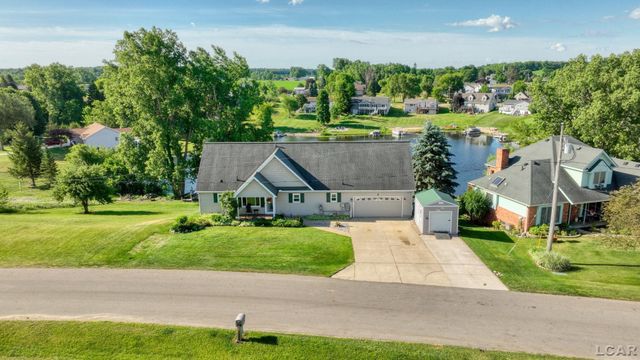 14381 Killybegs Lane, Cement City, MI 49233
