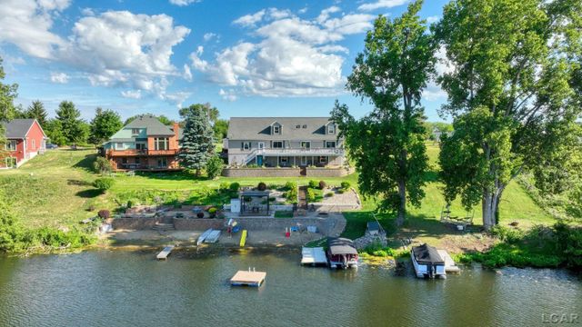 14381 Killybegs Lane, Cement City, MI 49233