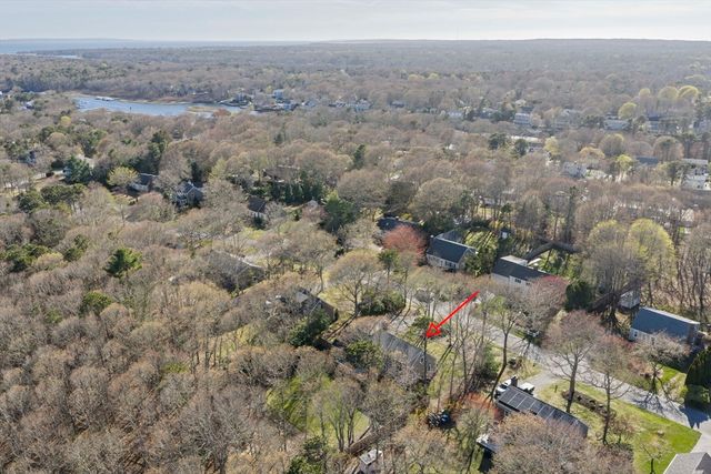 53 Sadys Ln, Falmouth, MA 02536