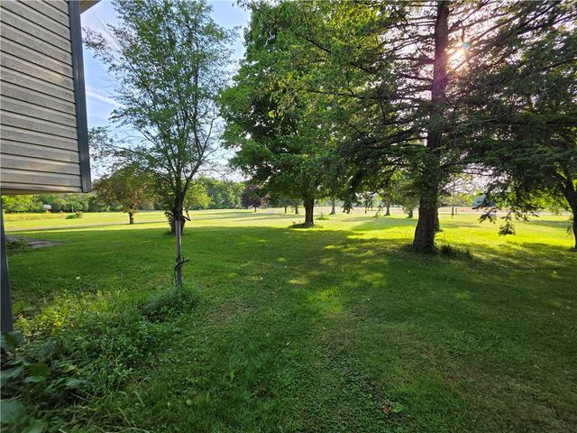 5088 Arcadia Zurich Norris Road, Sodus, NY 14551