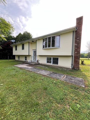 5088 Arcadia Zurich Norris Road, Sodus, NY 14551