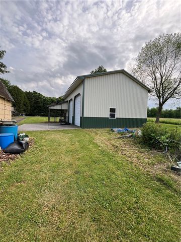 5088 Arcadia Zurich Norris Road, Sodus, NY 14551