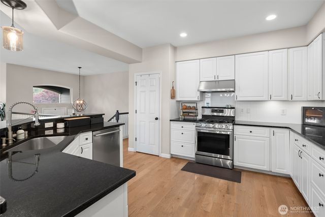 3713 Cedar Glen Way, Anacortes, WA 98221