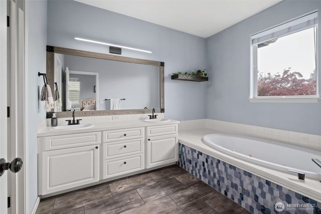 3713 Cedar Glen Way, Anacortes, WA 98221